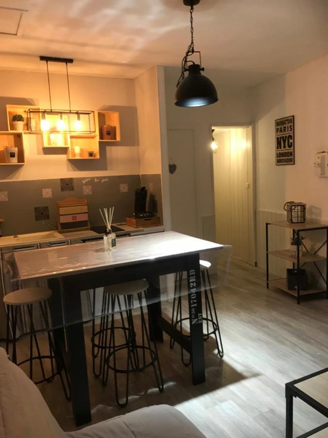 Appartement Avec Garage Centre Historique De Béziers Dış mekan fotoğraf