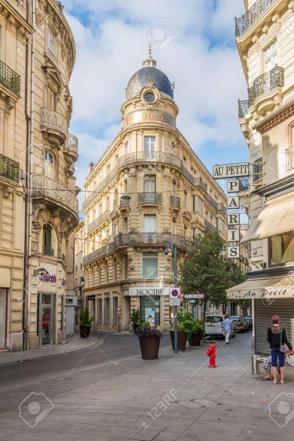 Appartement Avec Garage Centre Historique De Béziers Dış mekan fotoğraf